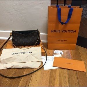 LV Pallas Clutch MNG Noir